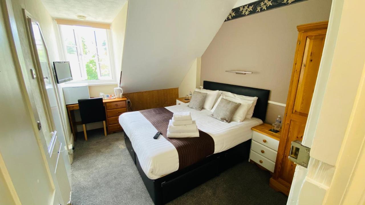 Tusker Lodge (Adults Only) Torquay Esterno foto