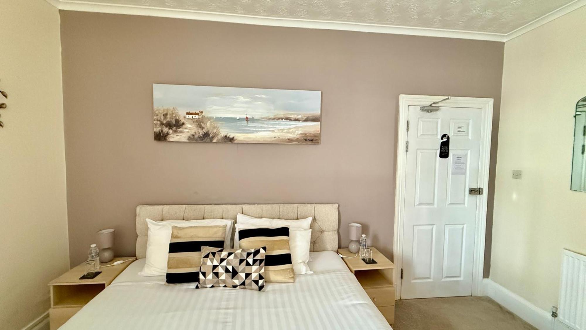 Tusker Lodge (Adults Only) Torquay Esterno foto